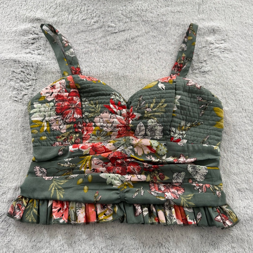 B.O.G COLLECTIVE‎ Sage Blush Women's Ruched Cropped Floral Tank Top Size M EUC